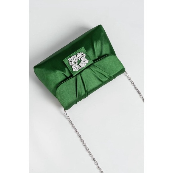 NWT-Elegant Green Satin Clutch with Chain Strap - Picture 7 of 12